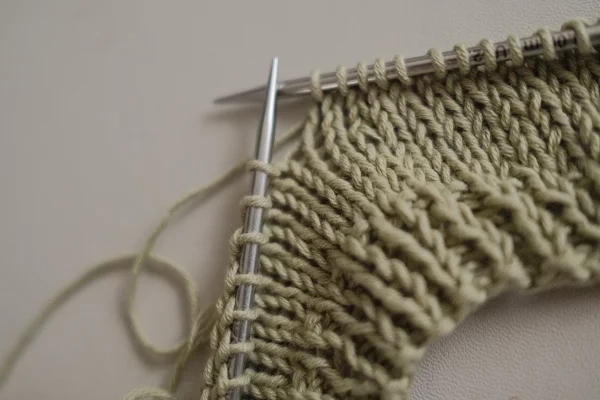 Simple Tank Top - Image 4