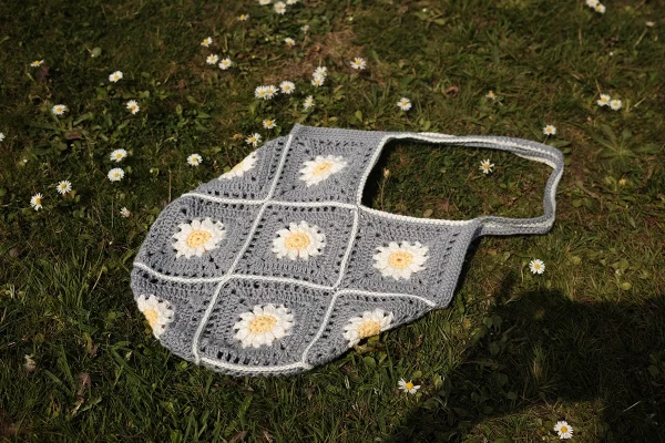 From Crocheting to Knitting