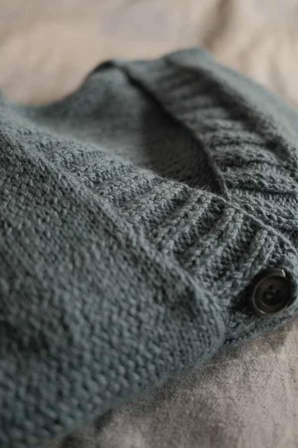 knitting cardigan blue